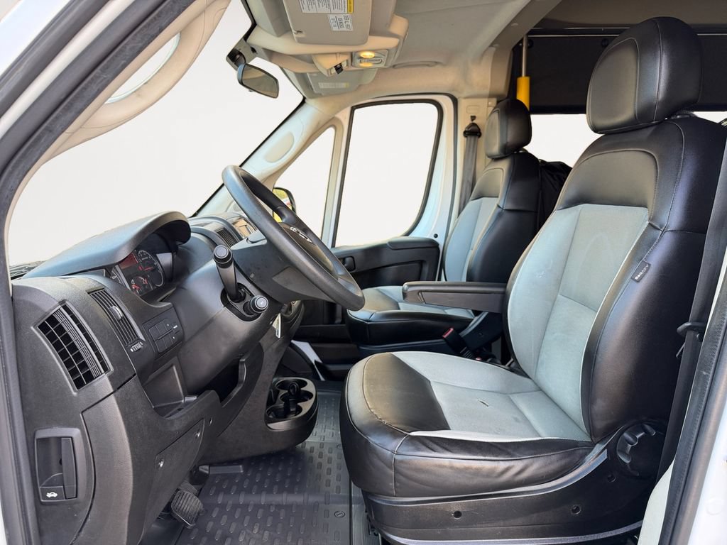 Used 2021 RAM ProMaster 2500 w/ Convenience Group FWD image 14