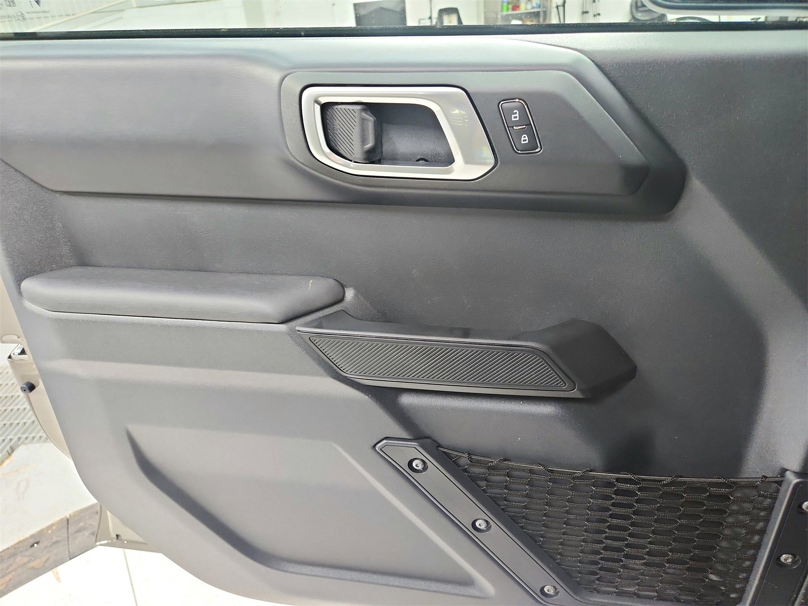 New 2025 Ford Bronco Outer Banks w/ Sasquatch Package image 36