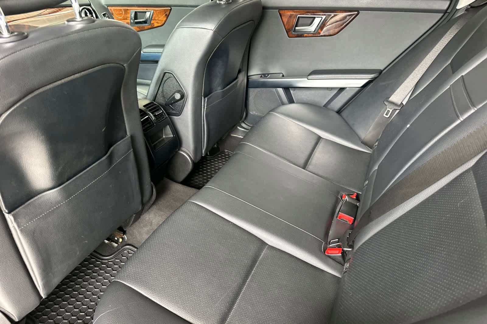 Used 2013 Mercedes-Benz GLK 350 2WD image 4