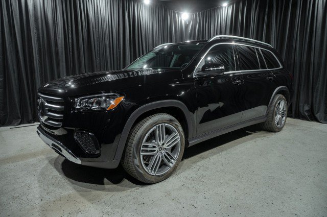 New 2026 Mercedes-Benz GLS 450 4MATIC image 1