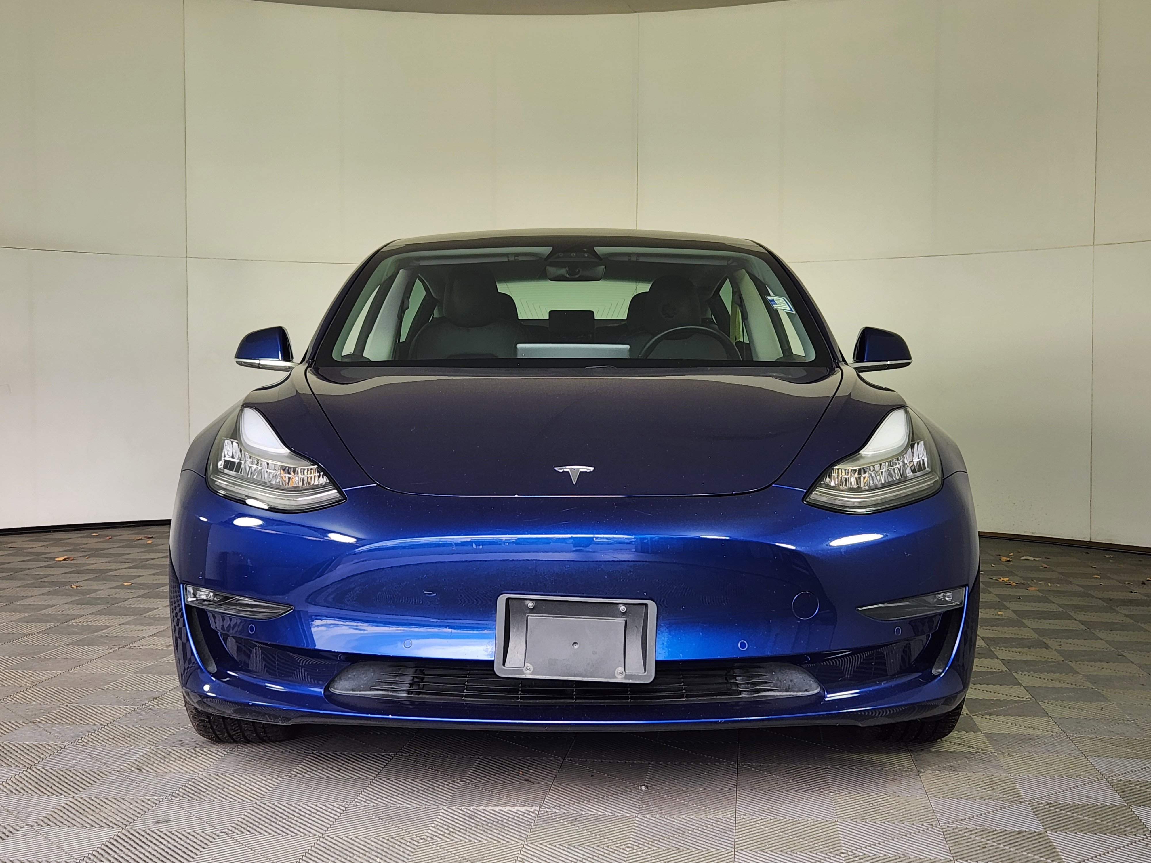 Used 2020 Tesla Model 3 Long Range image 2