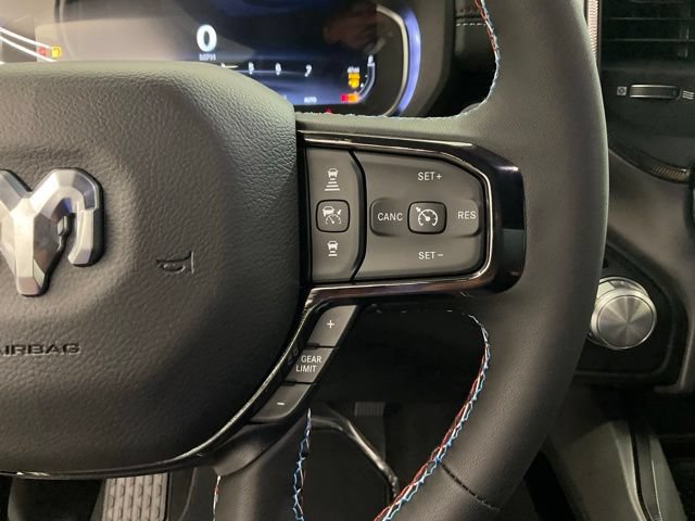 New 2026 RAM 1500 Laramie AWD/4WD image 13
