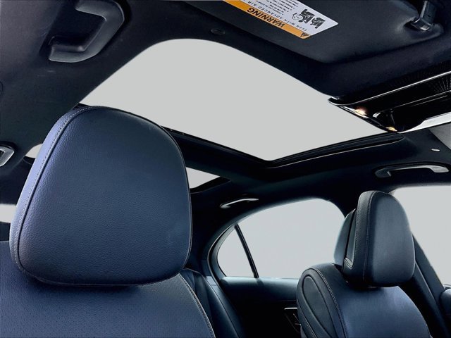 Used 2022 Mercedes-Benz C 300 Sedan image 17