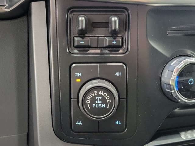 Used 2022 Ford F150 Lariat w/ Max Trailer Tow Package AWD/4WD image 37
