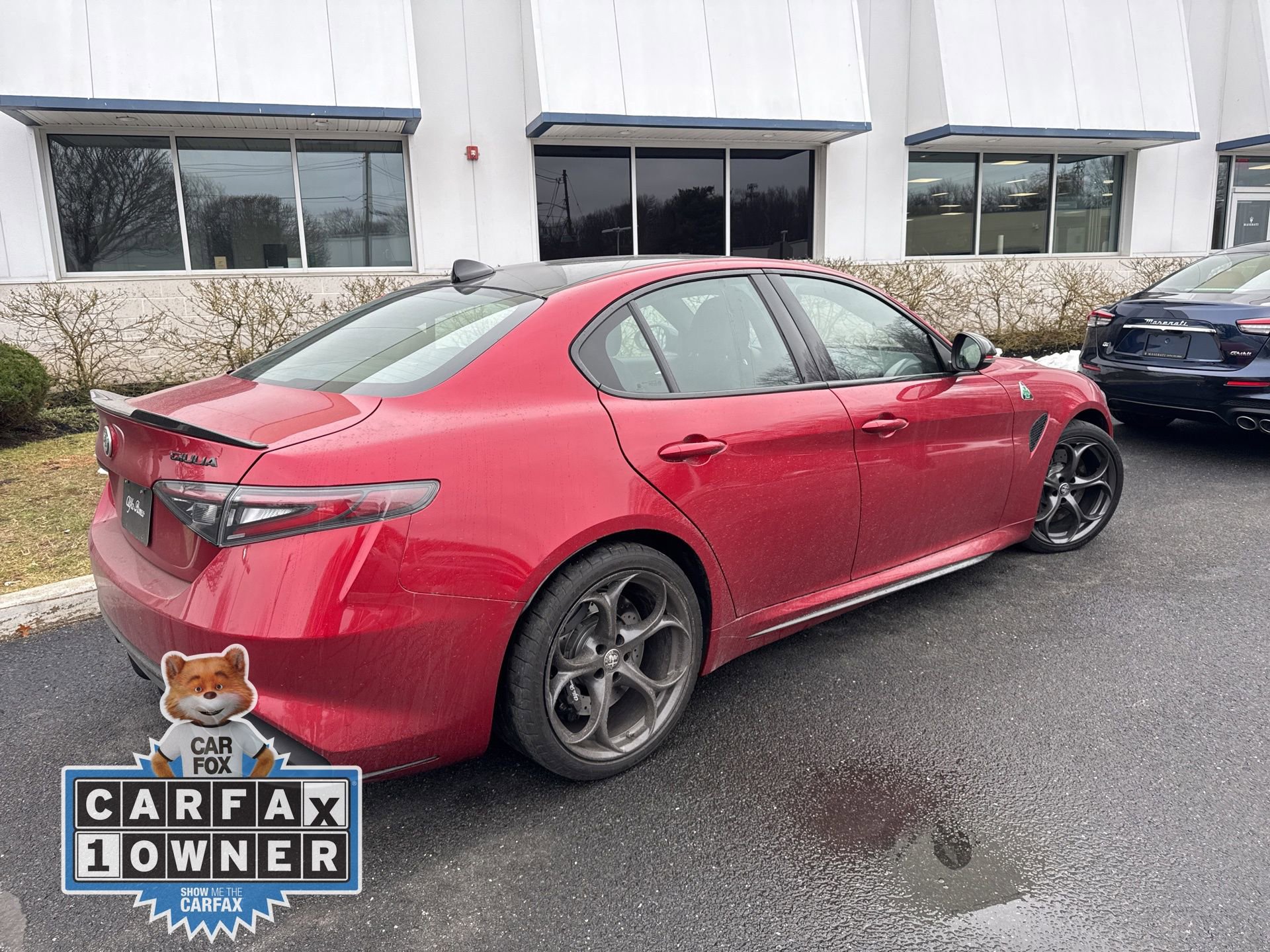 Used 2024 Alfa Romeo Giulia Quadrifoglio image 2