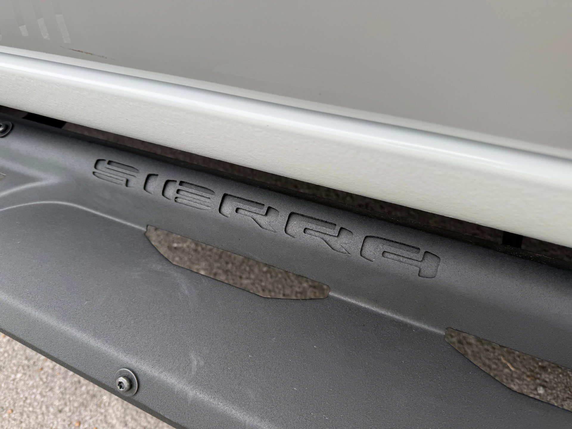 Used 2024 GMC Sierra 1500 AT4X image 15