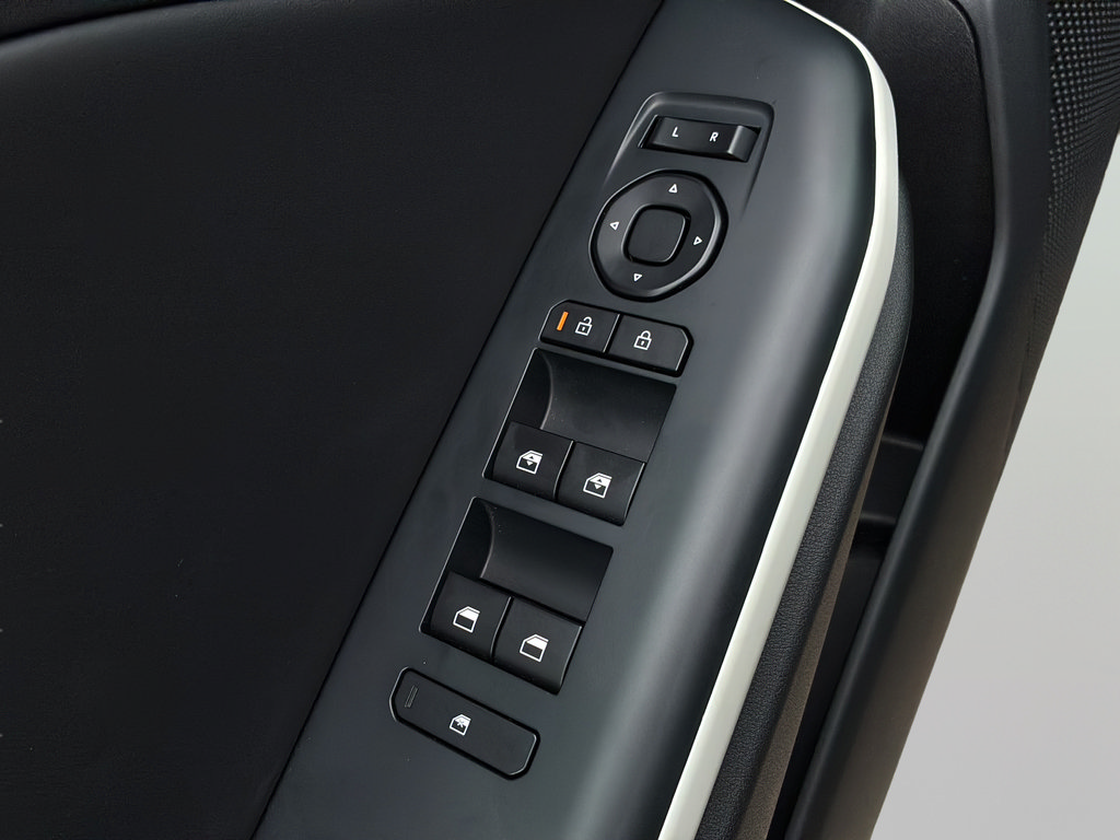 New 2026 Kia K4 GT-Line w/ GT-Line Premium Package FWD image 12