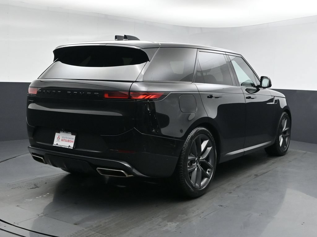 Used 2024 Land Rover Range Rover Sport SE AWD/4WD image 20
