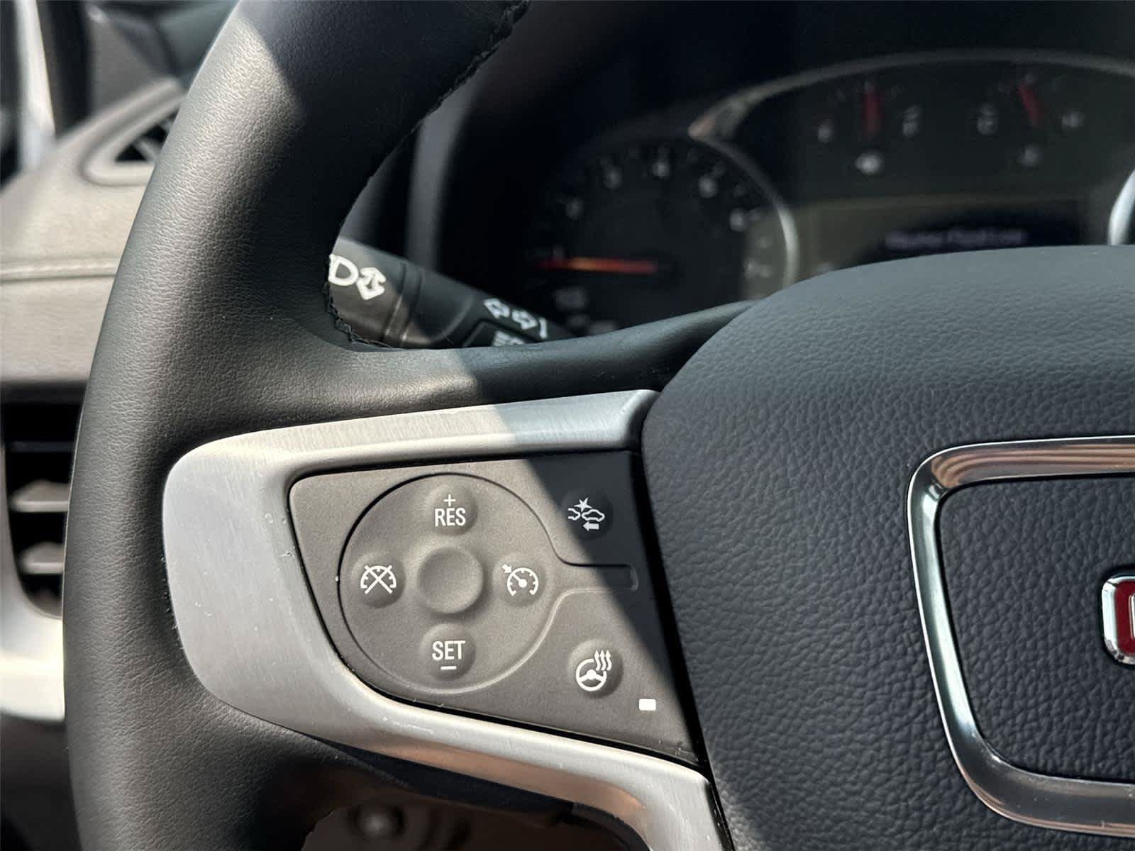 Used 2023 GMC Terrain SLT AWD/4WD image 24
