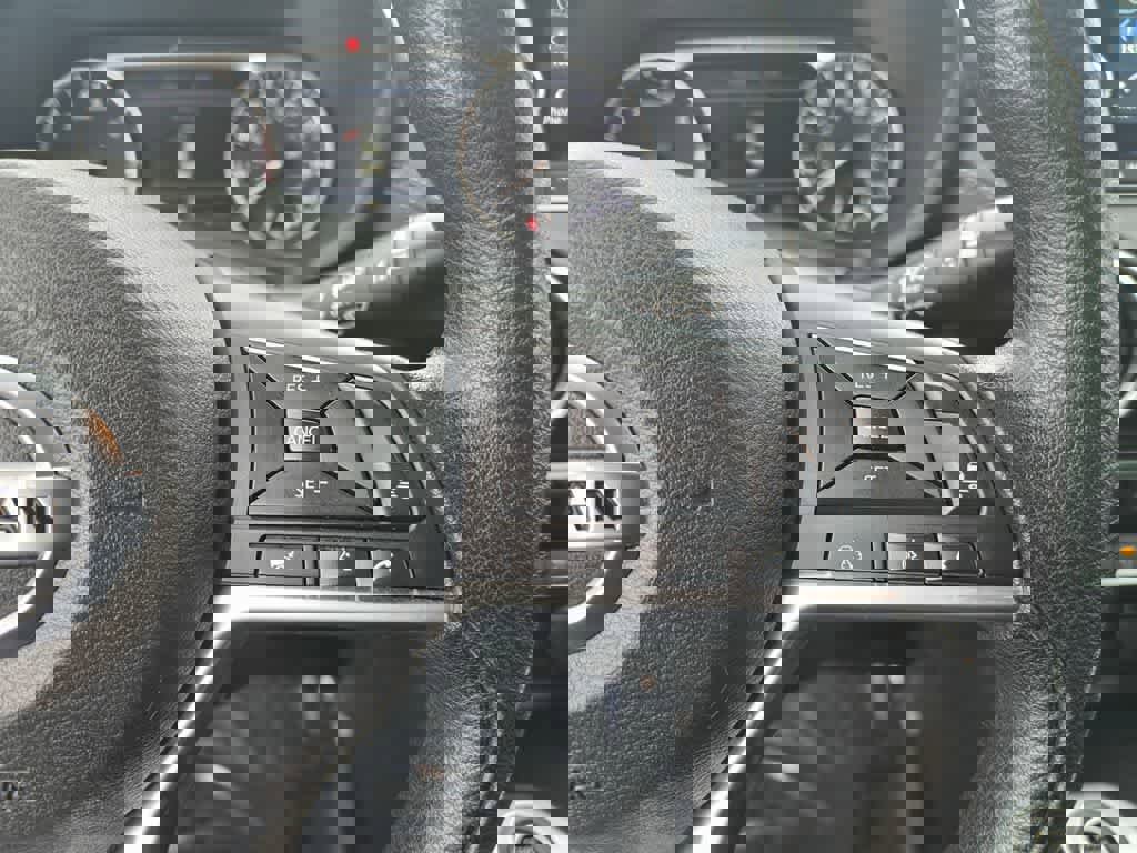 Used 2023 Nissan Sentra SV FWD image 19