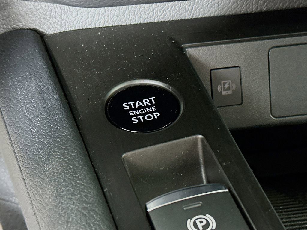 New 2026 Nissan Kicks SV w/ SV Premium Package image 18