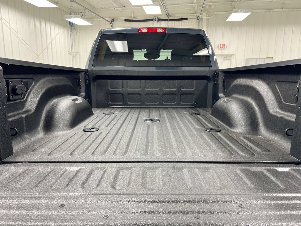 New 2026 RAM 2500 Big Horn AWD/4WD image 19