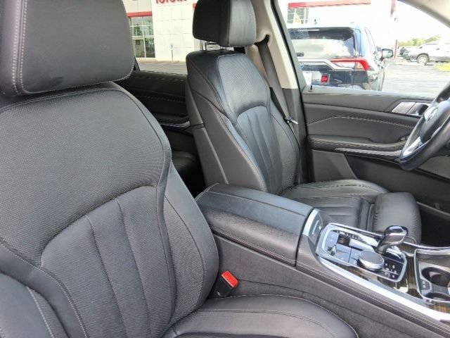 Used 2019 BMW X7 xDrive40i AWD/4WD image 14