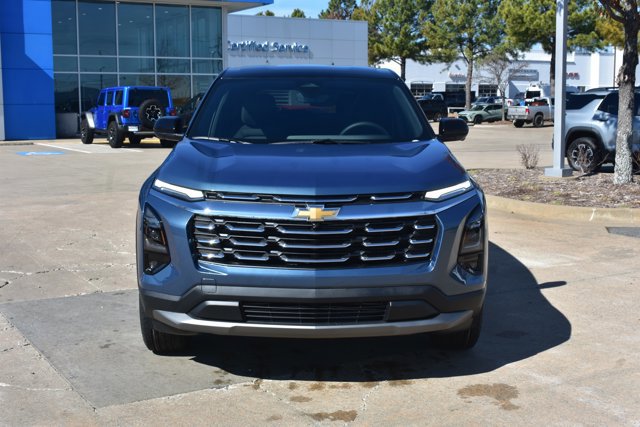 New 2026 Chevrolet Equinox LT image 2