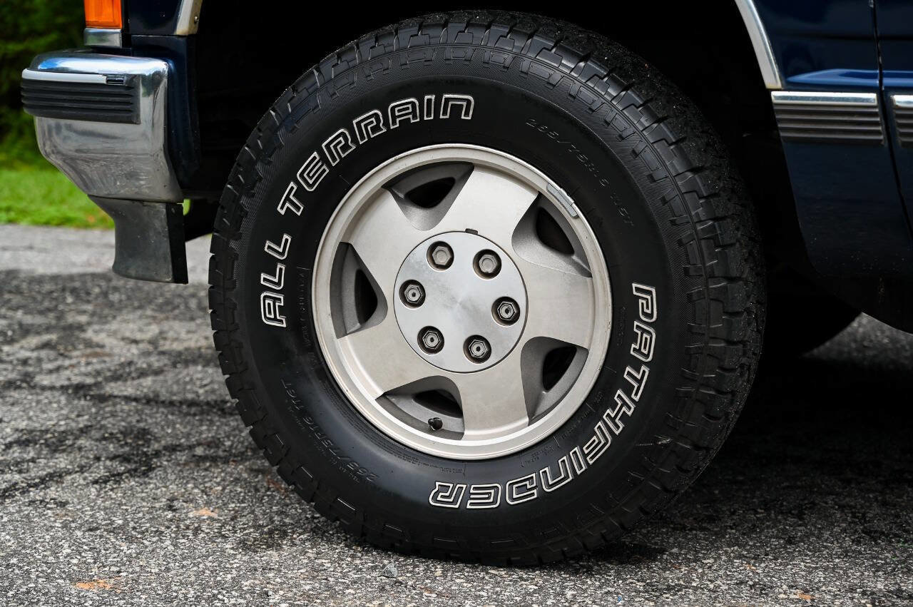 Used 1994 Chevrolet Blazer 4WD image 12