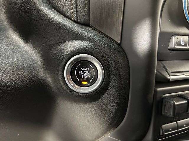 Used 2022 GMC Sierra 3500 AT4 AWD/4WD image 30