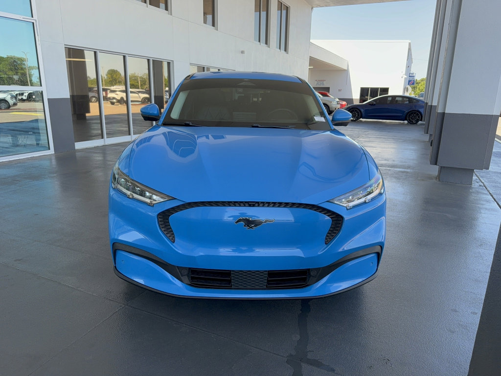 Certified 2022 Ford Mustang Mach-E Select w/ Comfort/Technology Package RWD image 3