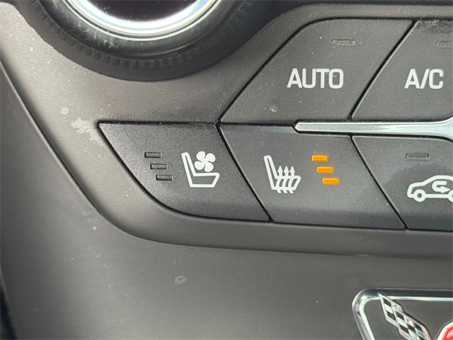 Used 2015 Chevrolet Corvette Stingray Z51 w/ 2LT Preferred Equipment Group image 26