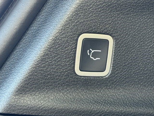 New 2026 Chrysler Pacifica Select image 51