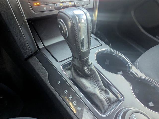 Used 2018 Ford Explorer XLT image 12