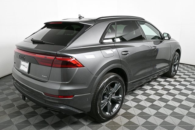 New 2026 Audi Q8 Premium image 3