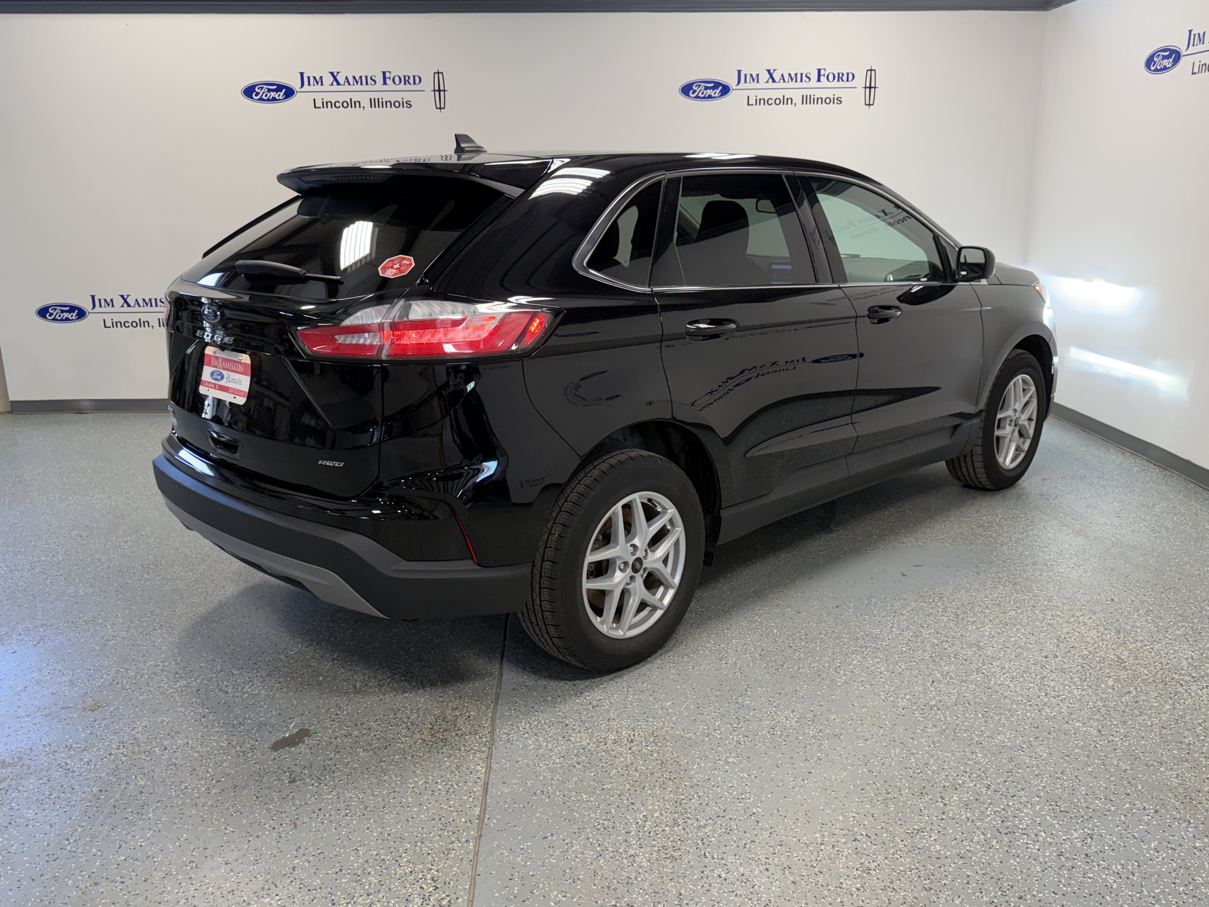 Used 2024 Ford Edge SEL w/ Convenience Package AWD/4WD image 33