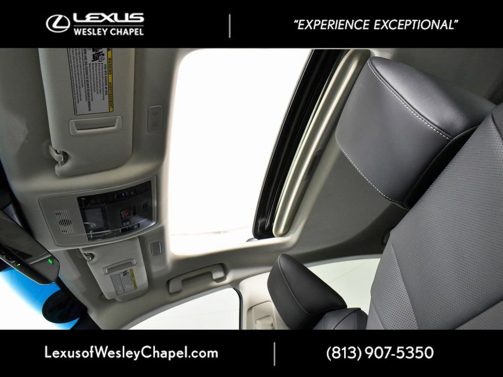 Used 2024 Lexus ES 250 250 w/ Premium Package image 38