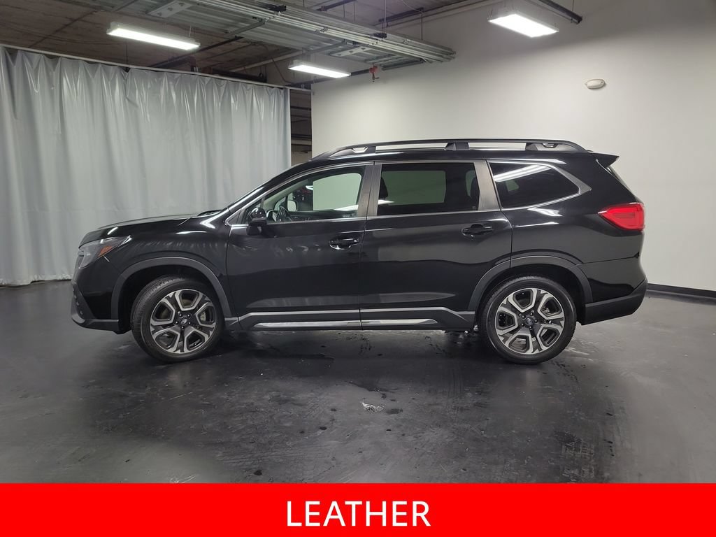 Used 2023 Subaru Ascent Limited AWD/4WD image 5