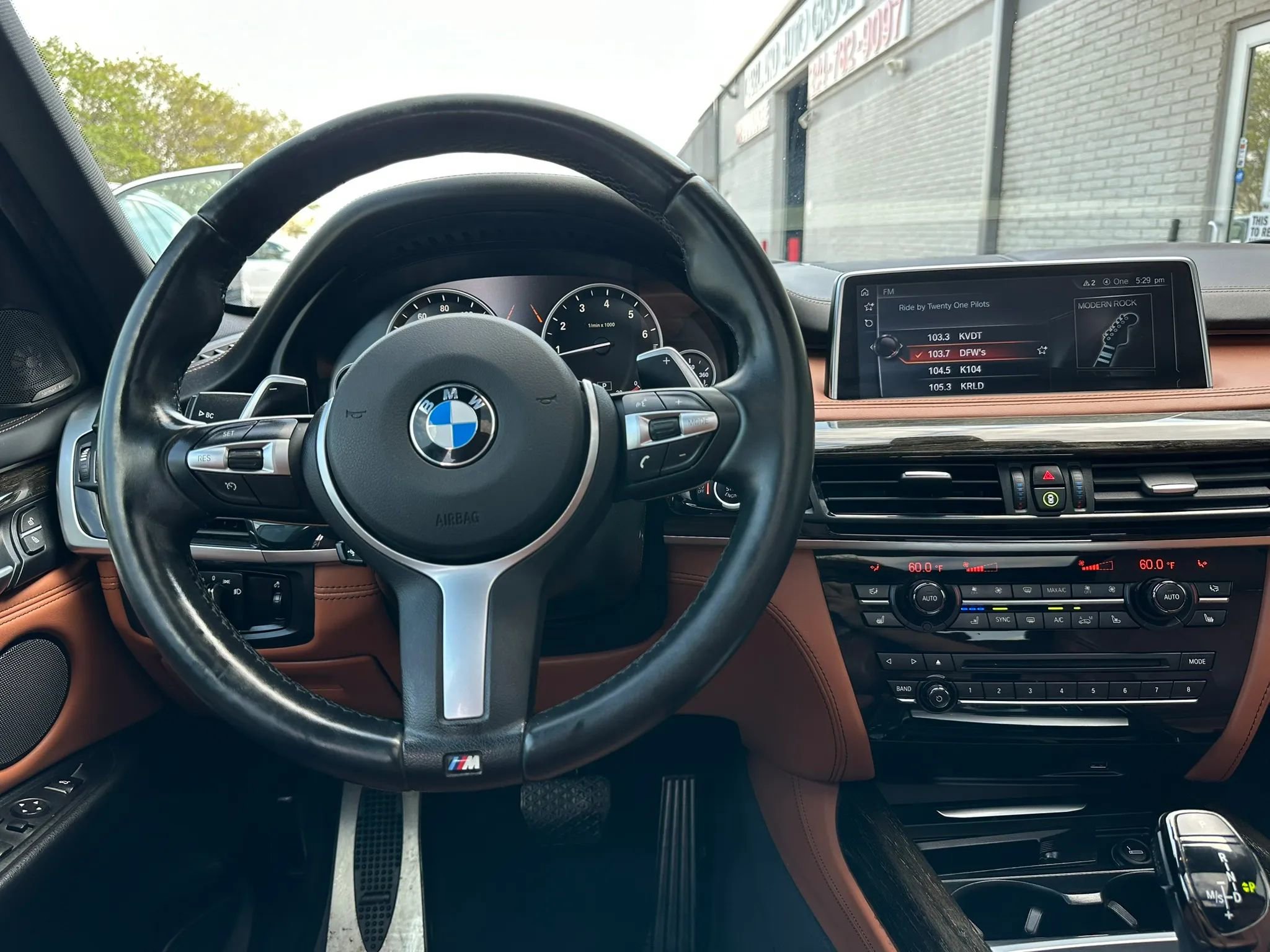 Used 2017 BMW X5 xDrive50i AWD/4WD image 30