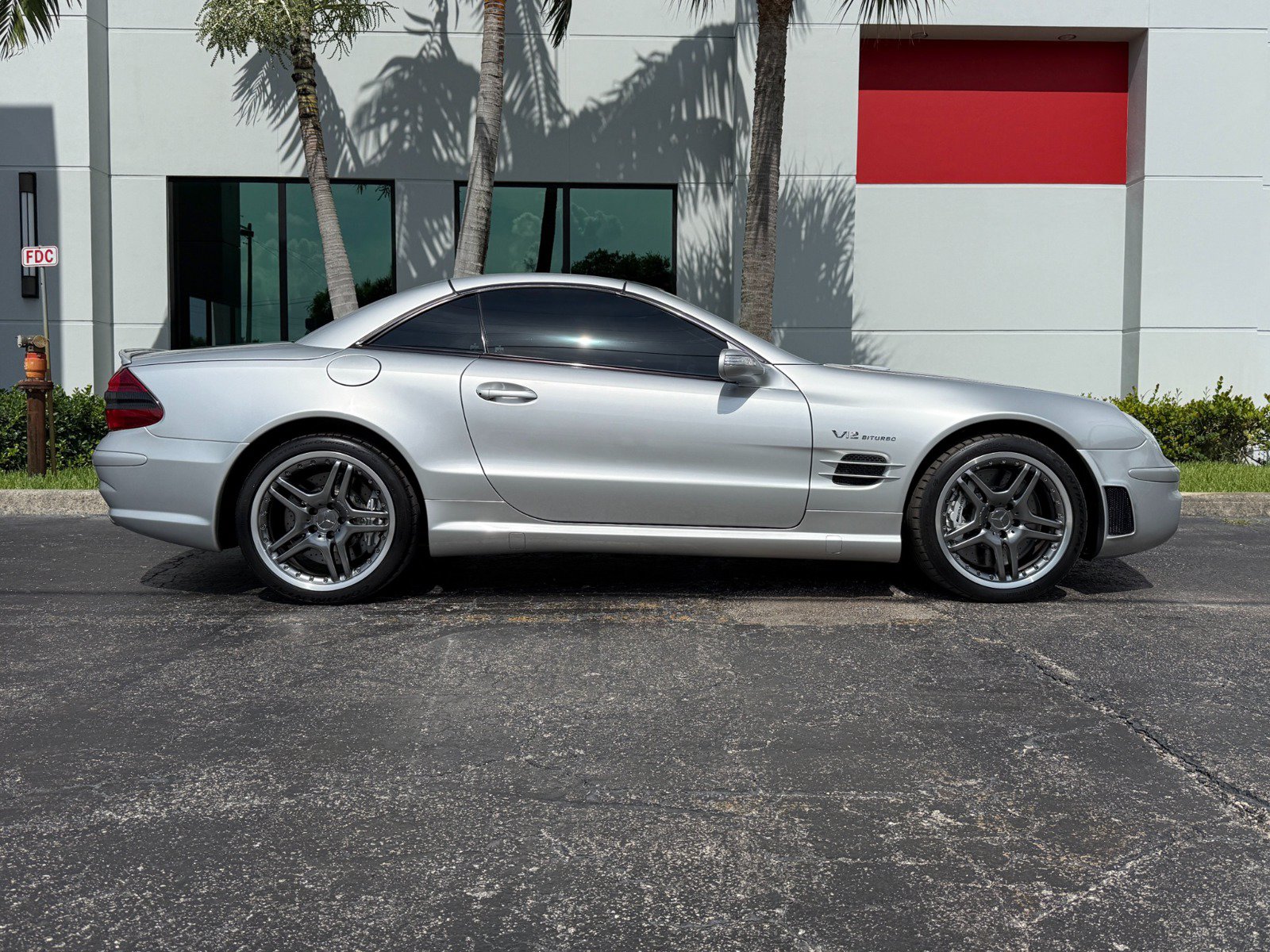 Used 2005 Mercedes-Benz SL 65 AMG image 36