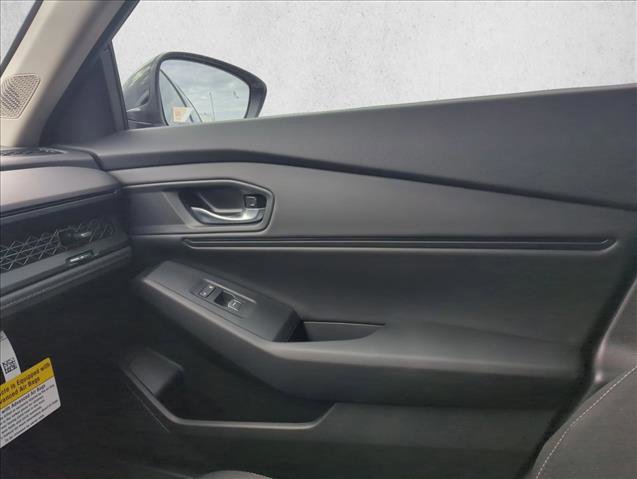New 2025 Honda Accord SE image 18