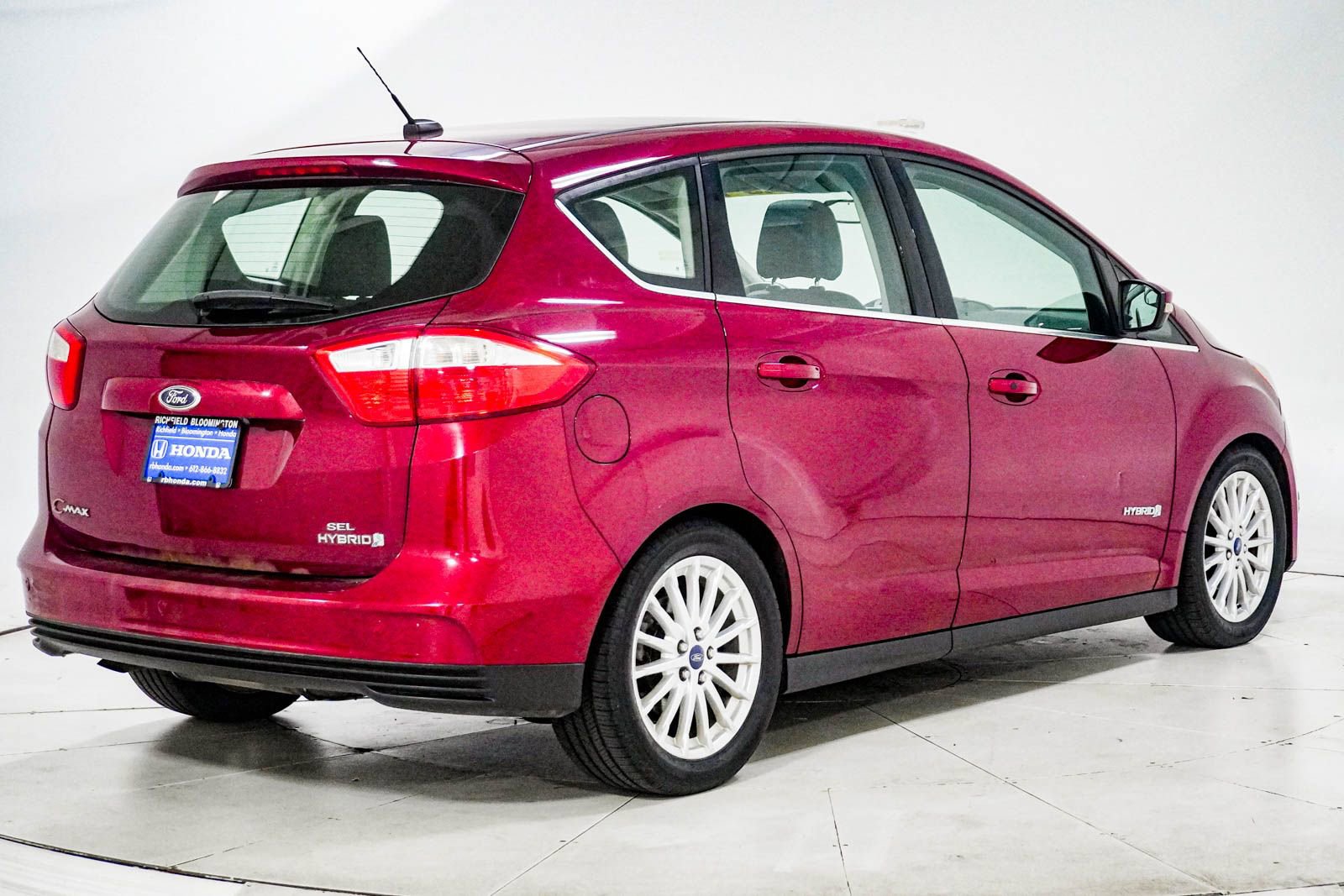 Used 2013 Ford C-MAX SEL FWD image 11