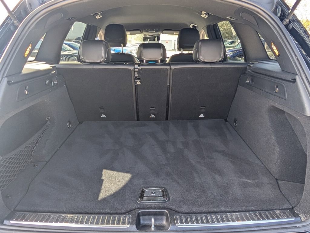 Used 2022 Mercedes-Benz GLC 300 image 16