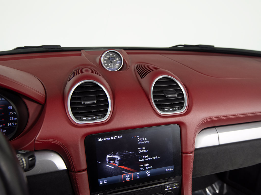 Certified 2021 Porsche 718 Boxster Spyder RWD image 26