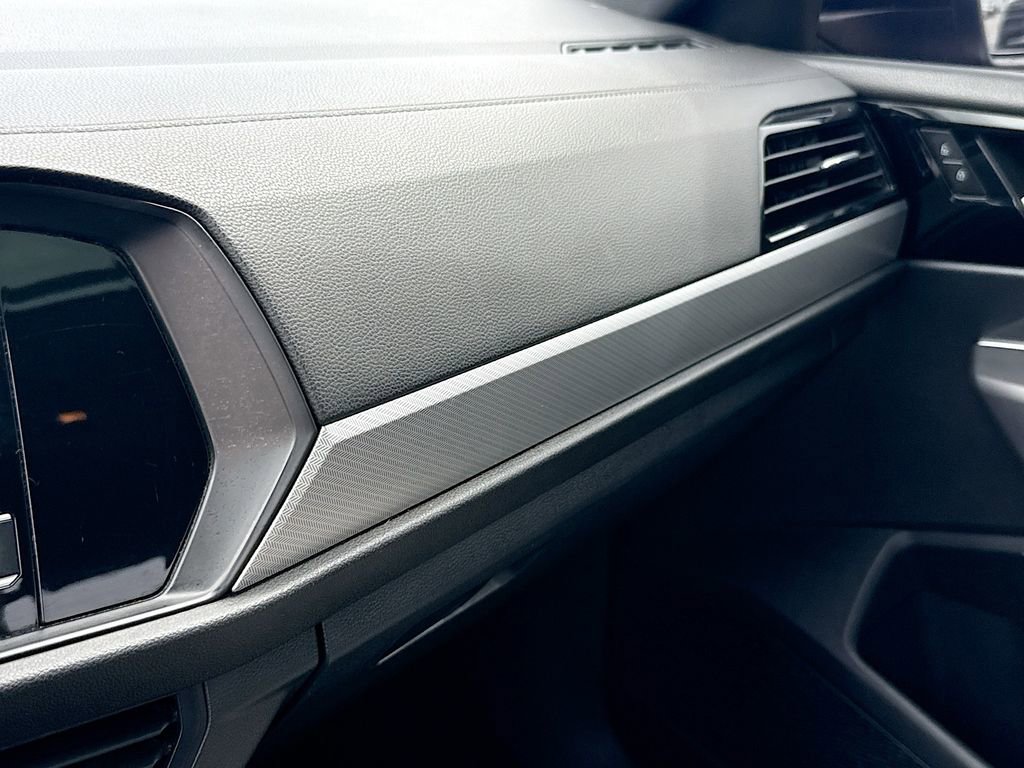 Used 2020 Volkswagen Jetta R-Line image 22