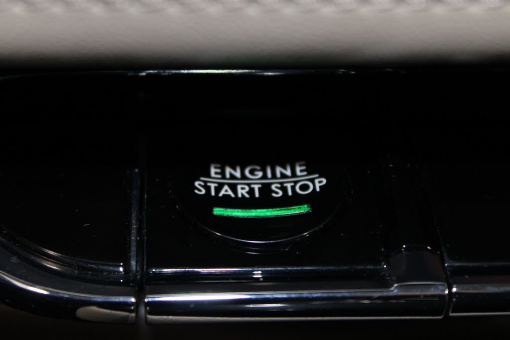 Used 2023 Lincoln Nautilus Reserve w/ Equipment Group 201A image 40