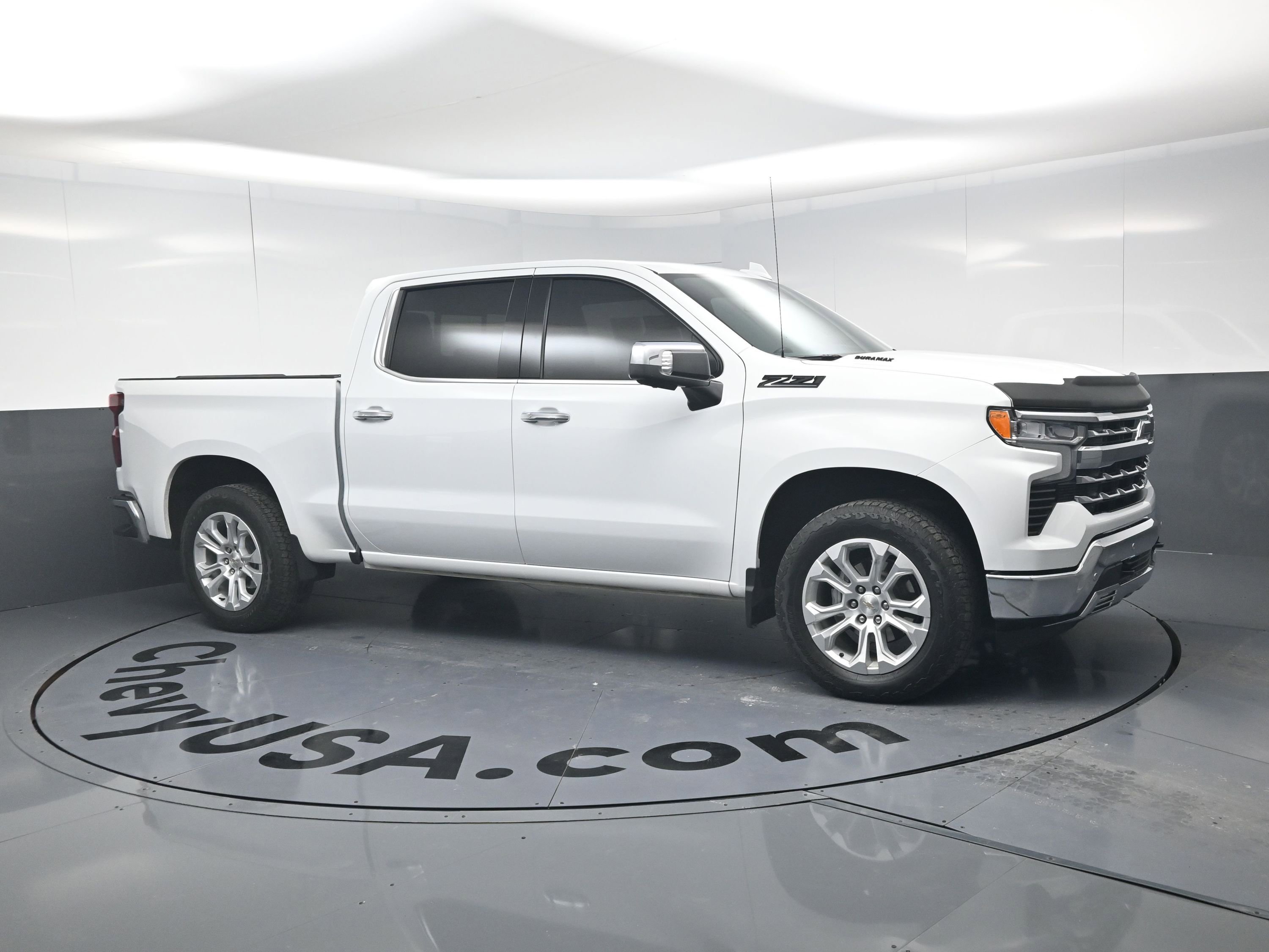 Certified 2023 Chevrolet Silverado 1500 LTZ w/ LTZ Convenience Package II image 2