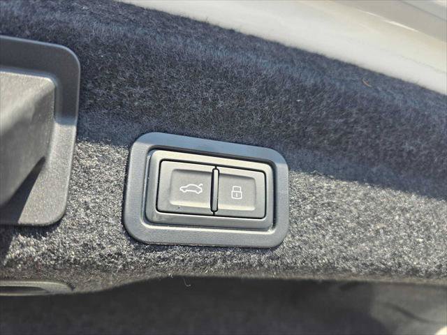 Used 2023 Audi A6 Premium Plus w/ Premium Plus Package AWD/4WD image 15