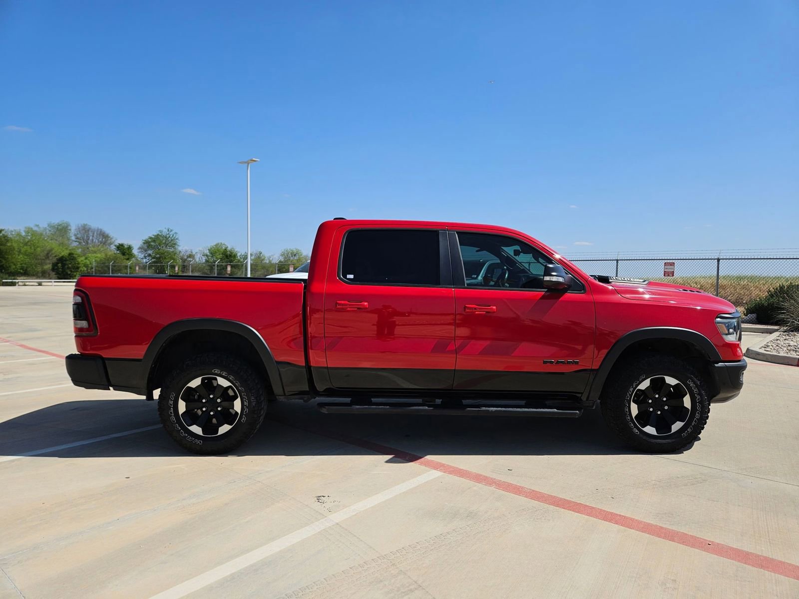 Certified 2022 RAM 1500 Rebel w/ Rebel Level 2 Equipment Group image 2
