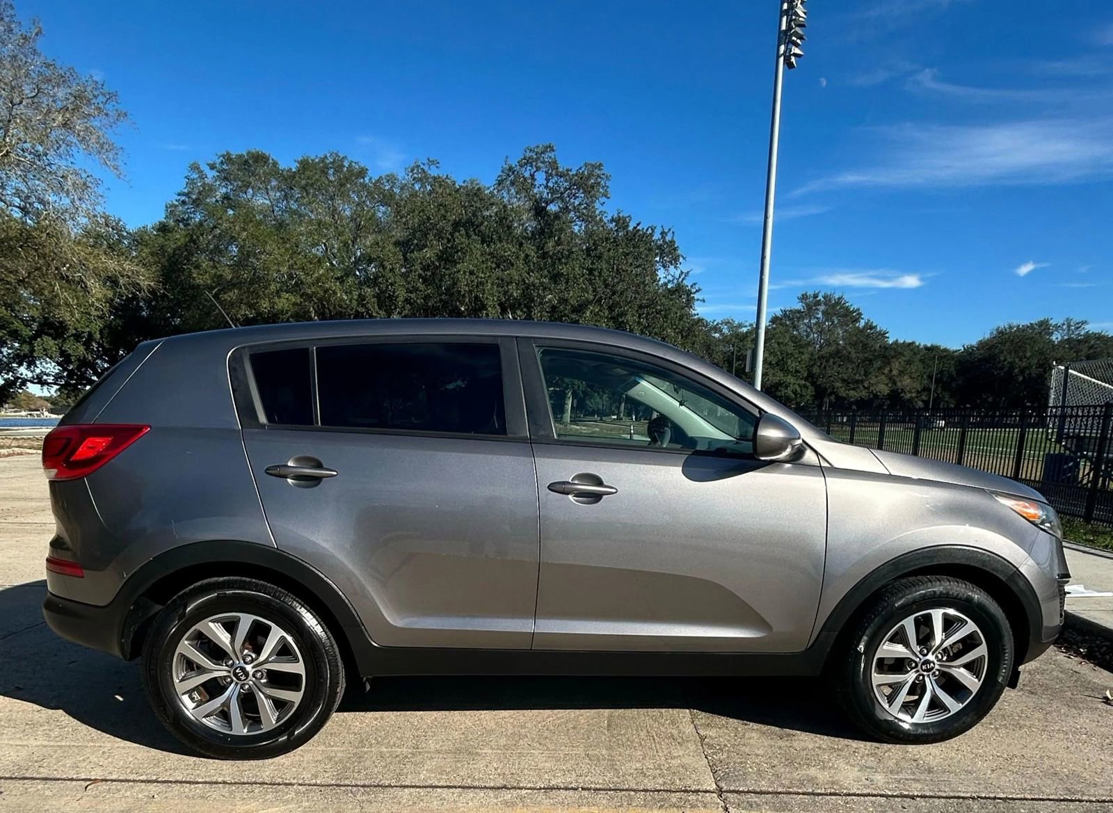 Used 2014 Kia Sportage LX image 5