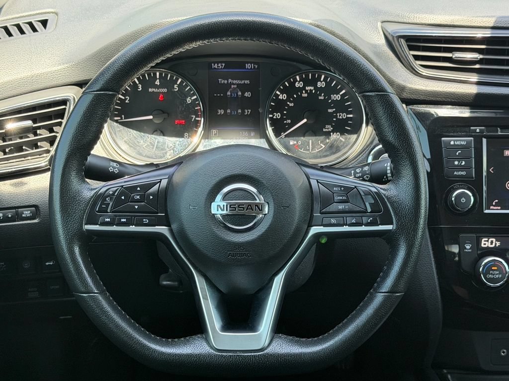 Used 2019 Nissan Rogue SV AWD/4WD image 19