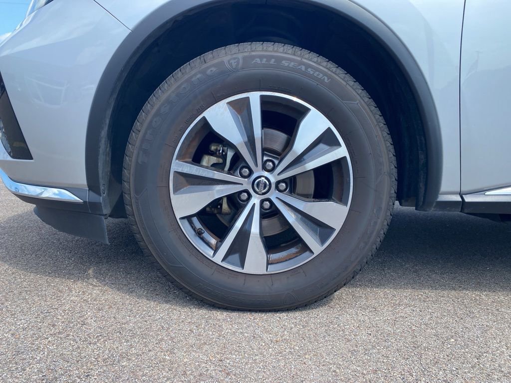 Used 2023 Nissan Murano SV image 11