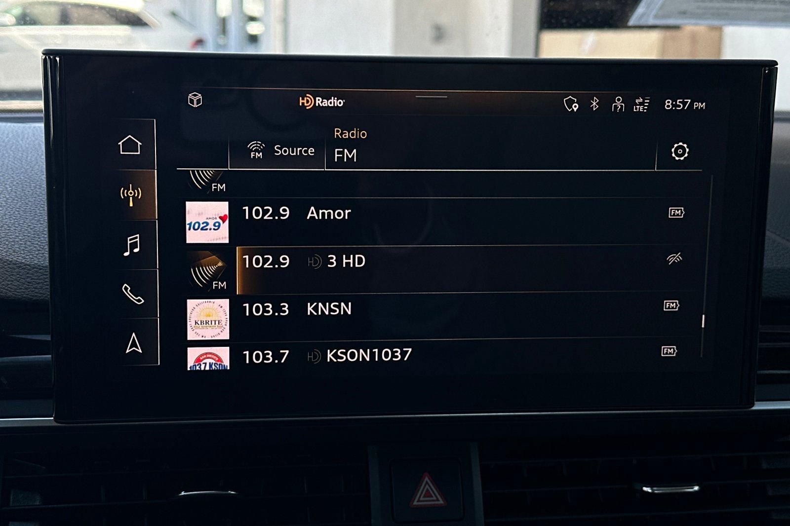 Used 2021 Audi A4 2.0T Premium w/ Convenience Package image 17