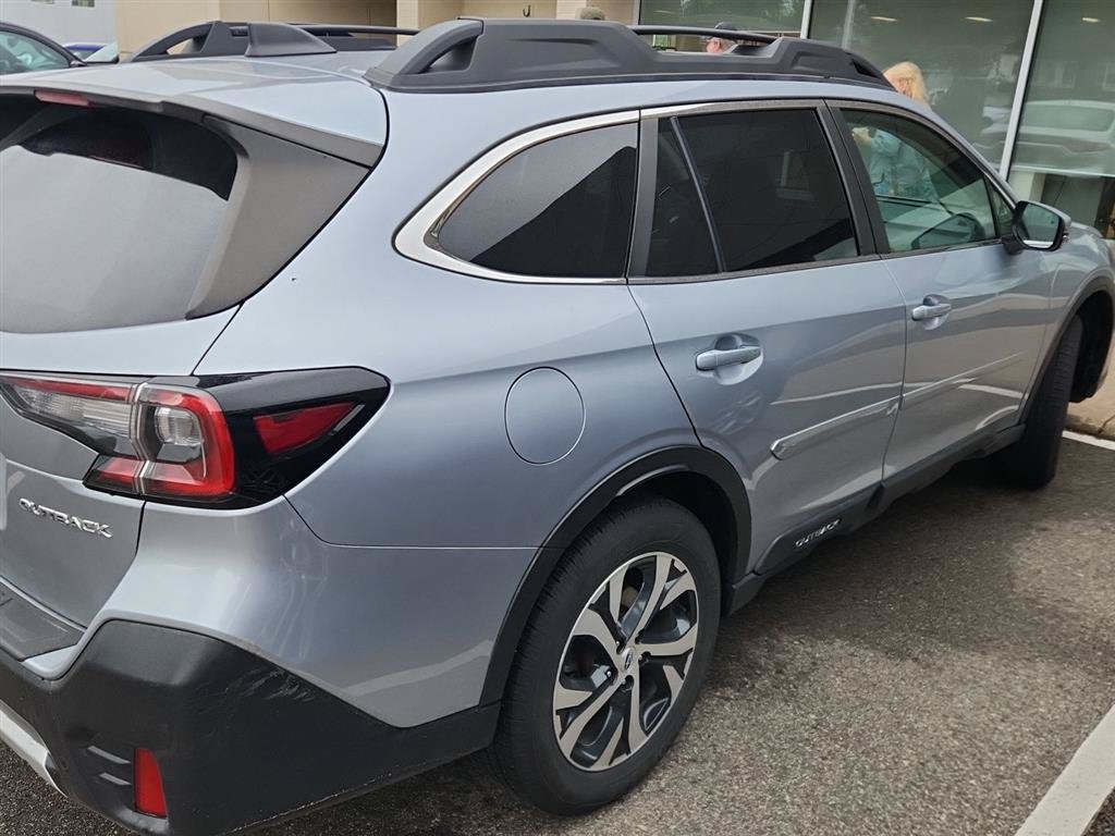 Used 2021 Subaru Outback Limited AWD/4WD image 4
