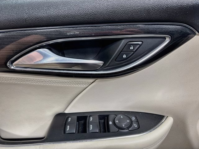 Used 2023 Buick Envision Preferred FWD image 16