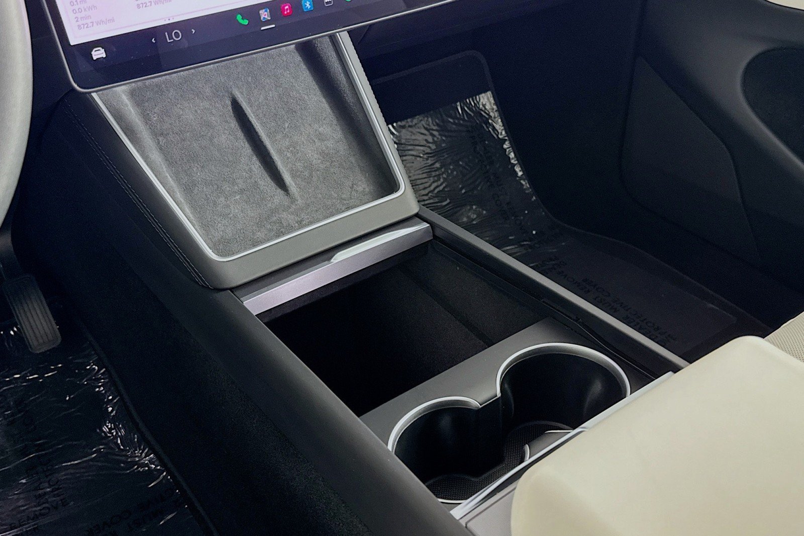 Used 2026 Tesla Model Y AWD image 5