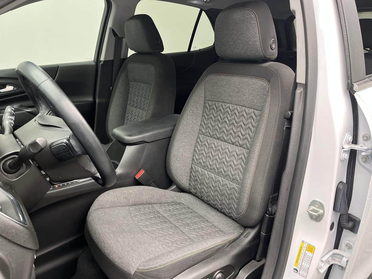 Certified 2023 Chevrolet Equinox LT AWD/4WD image 9