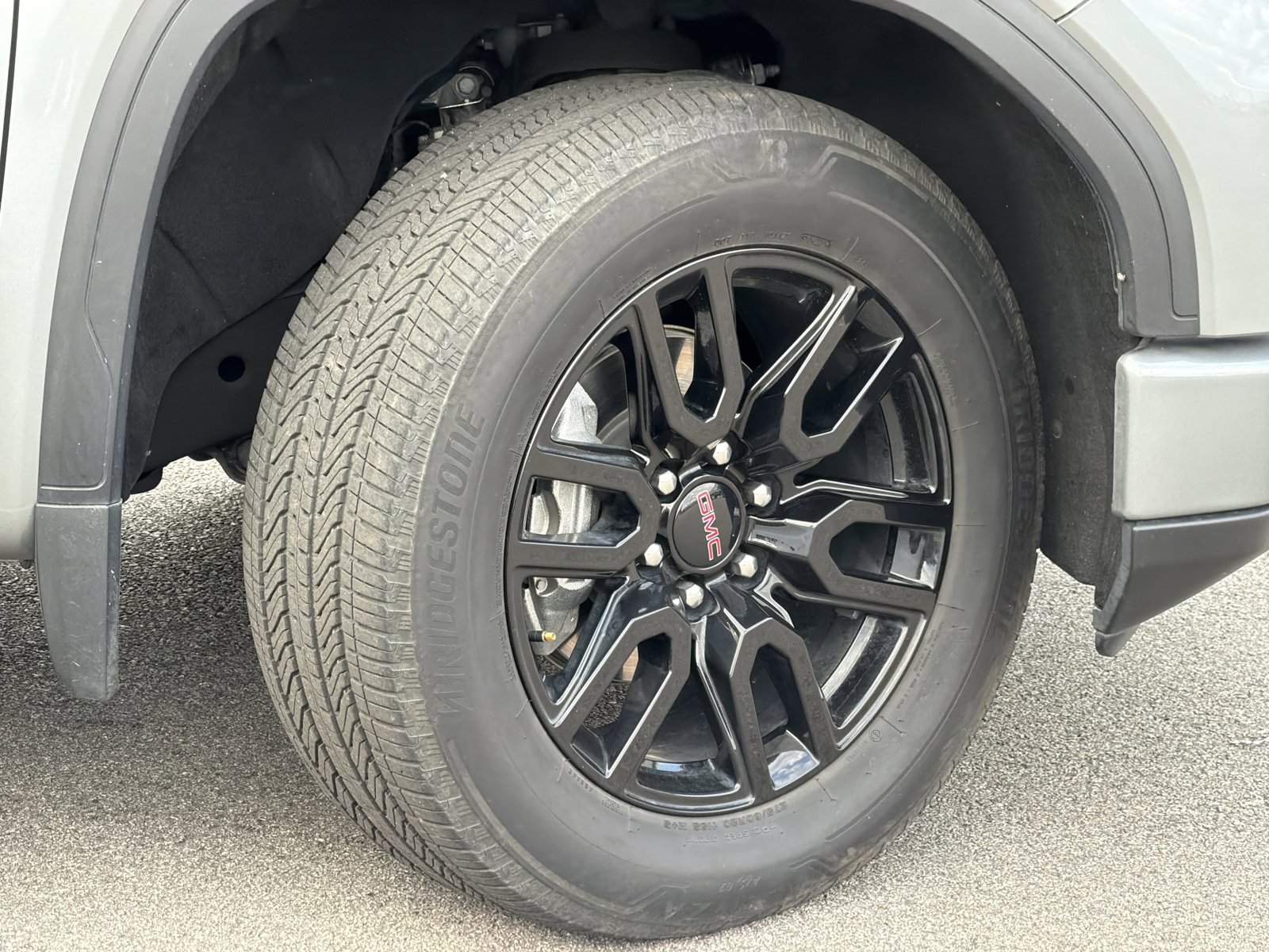 Used 2023 GMC Sierra 1500 Elevation AWD/4WD image 5
