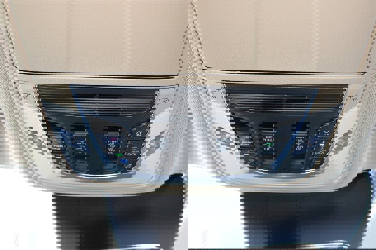 Certified 2024 Acura RDX Premium SH-AWD image 26