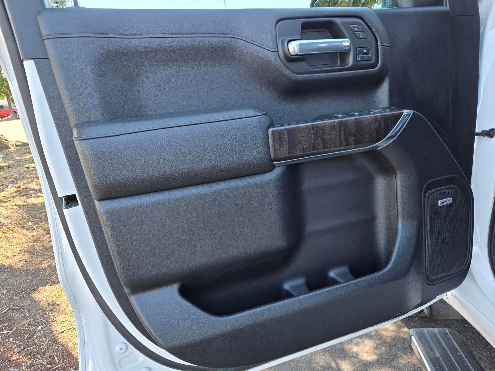 Used 2019 GMC Sierra 1500 Denali w/ Denali Ultimate Package AWD/4WD image 13